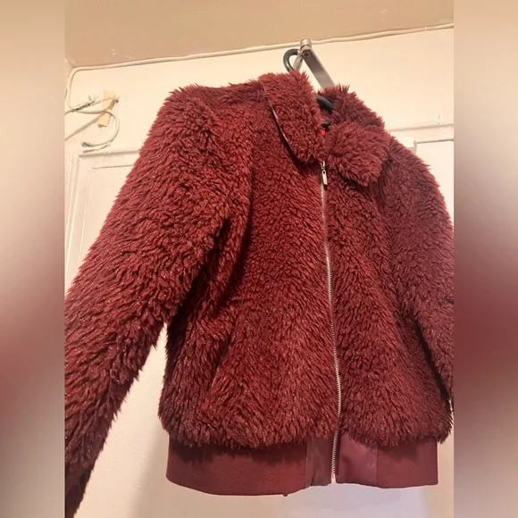 GUESS Fur Jacket - Picture 10 of 13
